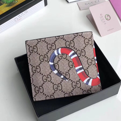 グッチ財布 レプリカ背面デザイン